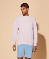 Solid Unisex-Sweatshirt aus Frottee Hydrangea Vorderseite getragene Ansicht