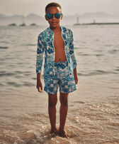 Tahiti Flowers Stretch-Badeshorts für Jungen Weiss Vorderseite getragene Ansicht