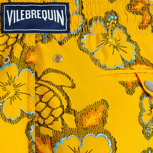 Vilebrequin swimwear: Men's short swim shorts 