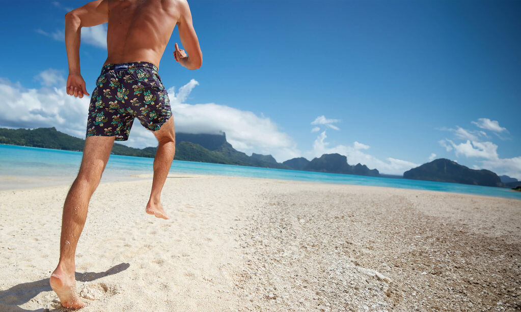 Men long patterned swim trunks 