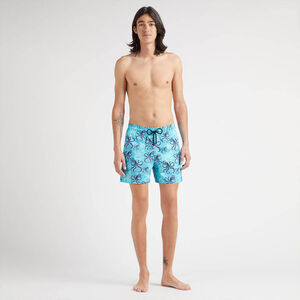 Stretchy men short swim trunks 