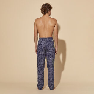 Pantalon en lin imprimé Poulpes Bicolores Bleu marine vue portée de dos