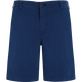 Bermudas de color liso para hombre Mar azul vista frontal