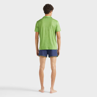 Polo en punto de lino de color liso para hombre Camouplage vista trasera desgastada