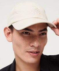 中性纯色帽子 Sand 男性正面穿戴视图