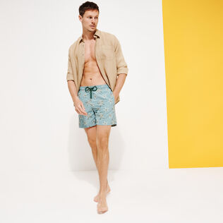 Pantaloncini mare uomo ricamati Starfish Dance - Edizione limitata Mineral blue dettagli vista 2