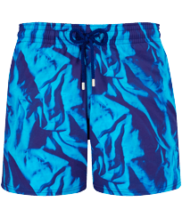 Men Stretch Swim Shorts Les Draps Froissés Neptune blue front view