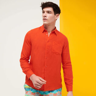 Camisa de lino lisa para hombre Nispero vista frontal desgastada