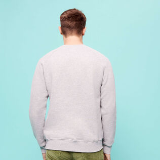 Felpa uomo ricamata in cotone con applicazione Vilebrequin in velluto a coste Lihght gray heather vista indossata posteriore