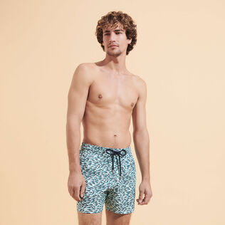 Gulf Stream Stretch-Badeshorts für Herren Thalassa Vorderseite getragene Ansicht