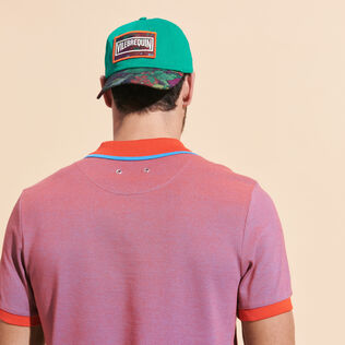 Cappellino uomo stampato Marché Provencal Emerald vista frontale indossata