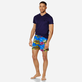 Bañador con estampado Vilebrequin x Hunt Slonem para hombre Atoll detalles vista 2