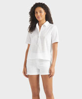 Bermuda donna in cotone Broderie Anglaise Bianco vista frontale indossata