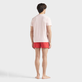Camiseta de algodón orgánico con tortuga bordada para hombre Peony vista trasera desgastada