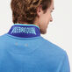 Polo en piqué de algodón de color liso y cambiante para hombre Celeste detalles vista 3
