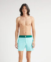 Men Stretch Swim Shorts Flat Belt Color Block Lagoon 正面穿戴视图