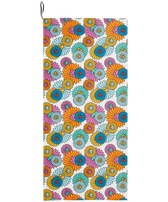 Beach Towel Marguerites White front view