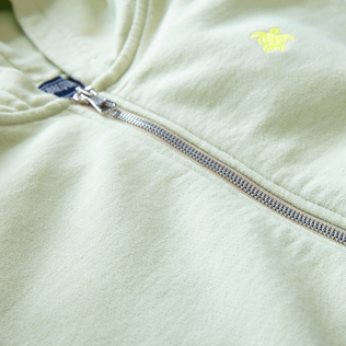 女童 Placed Embroidery Tortue Back 正面拉链运动衫 Lemongrass 细节视图1