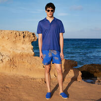 Look Tortues Galuchat Linen Jersey Hombre  vista frontal