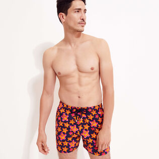 Maillot de bain court stretch homme Stars Gift Bleu marine vue portée de face