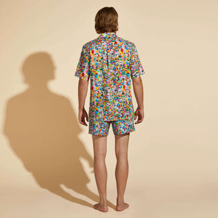 Men Linen Bowling Shirt Animals - Vilebrequin x Okuda San Miguel Multicolor back worn view