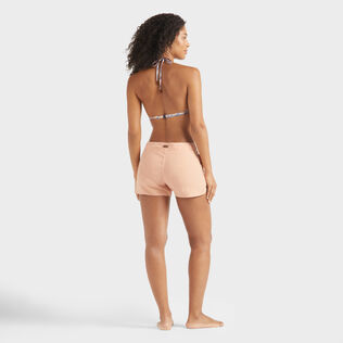 Bermudas de lino para mujer Blush vista trasera desgastada