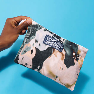 Bolsa de playa de lino con estampado Distortive Water - Vilebrequin x Highsnobiety Wild stone vista frontal desgastada