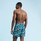 Maillot de bain homme Piranhas Bleu marine vue portée de dos