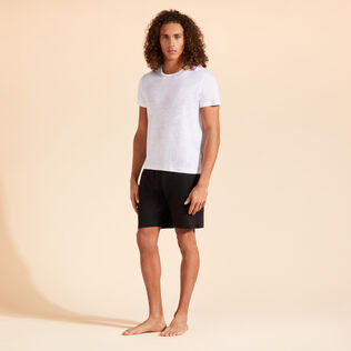 T-shirt in jersey di lino tinta unita Bianco vista frontale indossata