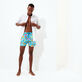 Bañador Vilebrequin x Derrick Adams para hombre Swimming pool detalles vista 6