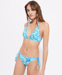 Damen Halter Bedruckt - Women Halter Bikini Top Flowers Tie & Dye, Marineblau Vorderseite getragene Ansicht