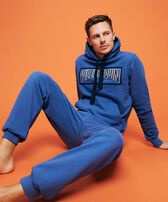 Men Hoodie Sweatshirt Look  正面图