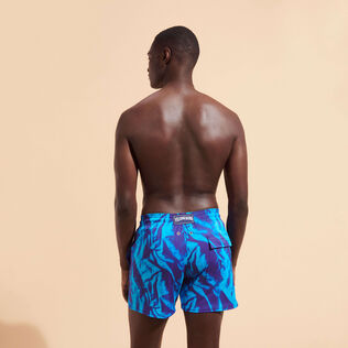 男士 Les Draps Froissés 弹力游泳短裤 Neptune blue 背面穿戴视图