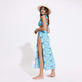 Flowers  Tie & Dye Pareo aus Baumwollvoile Marineblau Vorderseite getragene Ansicht