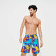 Costume da bagno uomo elasticizzato lungo Octopussy Purple blue vista frontale indossata