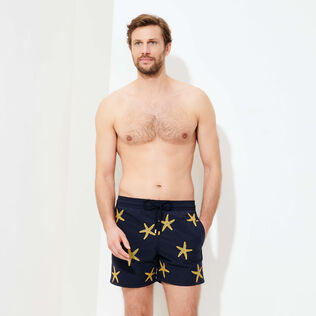 Bañador con bordado en hilo de oro Starfish Dance para hombre - Edición limitada Azul marino vista frontal desgastada