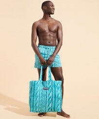 Tote bag en lin imprimé Aran Knit Thalassa vue portée de face