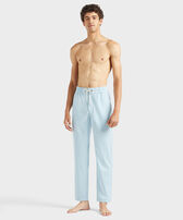 Reguläre figurbetonte Micro Rayures Wollhose für Herren Blue topaz Vorderseite getragene Ansicht