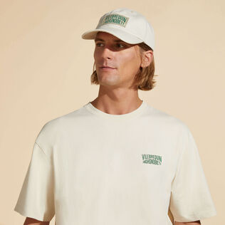 Camiseta de algodón de color liso para hombre - Vilebrequin x Highsnobiety Tofu detalles vista 2