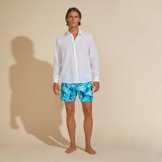 Chemise en voile de coton organique unisexe unie Blanc vue portée de face