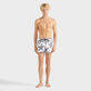Kurze Starlette Badeshorts für Herren Weiss Vorderseite getragene Ansicht