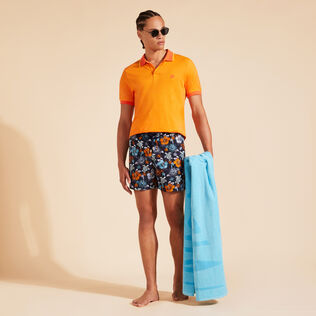 Men Swim Shorts Embroidered Tropical Turtles - Limited Edition Azul marino detalles vista 1