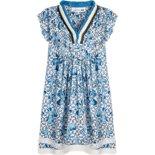 Fille en mini clearance robe