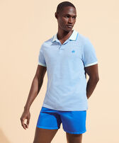 Polo en piqué de algodón de color liso cambiante para hombre Thalassa vista frontal desgastada