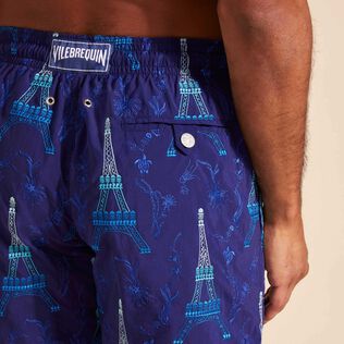Maillot de bain homme brodé Poulpe Eiffel Minuit vue de détail 2