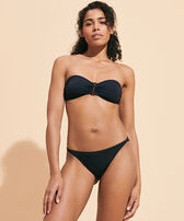 女士 Bandeau 纯色比基尼上衣 Black 正面穿戴视图