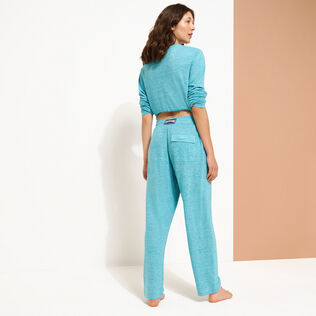 Unisex Linen Jersey Pants Solid Heather azure Vorderseite getragene Ansicht