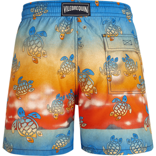 男款 Classic 印制 - 男士 Ronde des Tortues Sunset 泳裤 - Vilebrequin x The Beach Boys, Multicolor 后视图