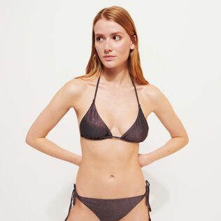 Top de bikini de triángulo con estampado Changeant Shiny para mujer Burgundy vista frontal desgastada