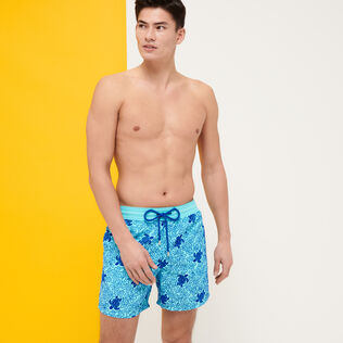 Bañador con estampado Turtles Splash para hombre Lazulii blue vista frontal desgastada